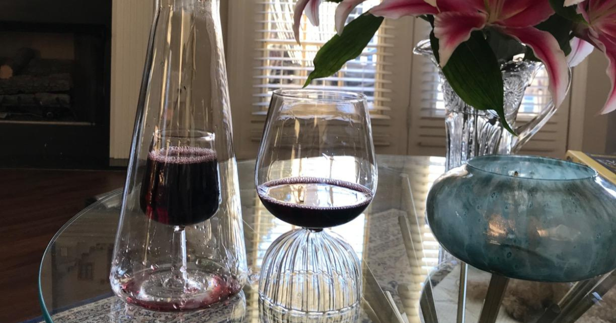 Function of Ichendorf Milano Carafe